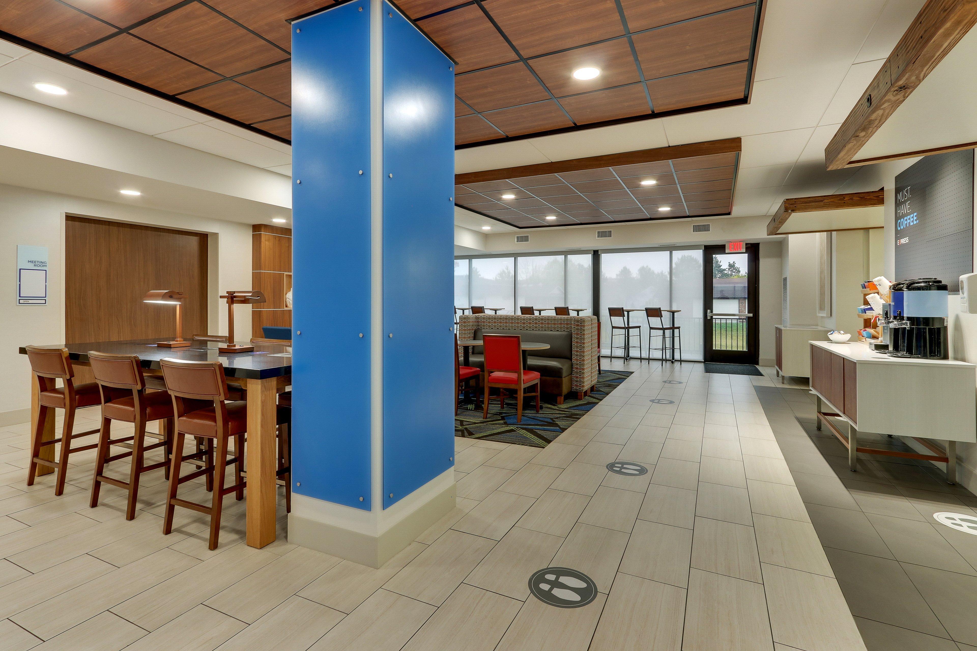 Holiday Inn Express & Suites Troy By Ihg Esterno foto