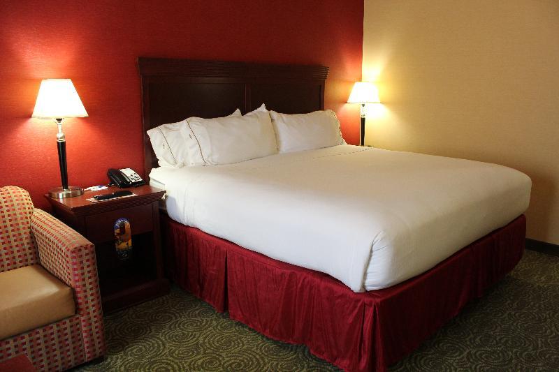 Holiday Inn Express & Suites Troy By Ihg Esterno foto